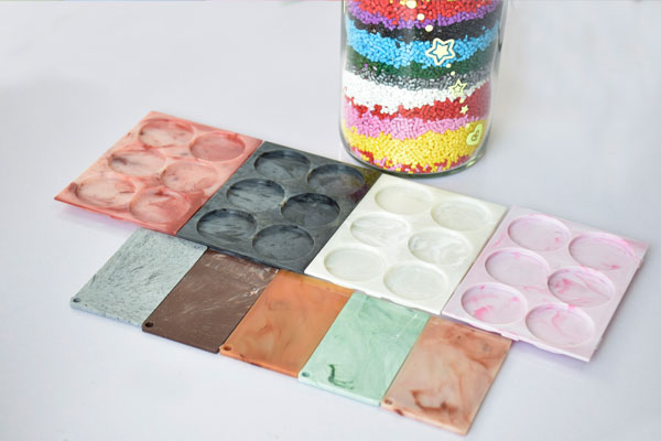 What is a color masterbatch?